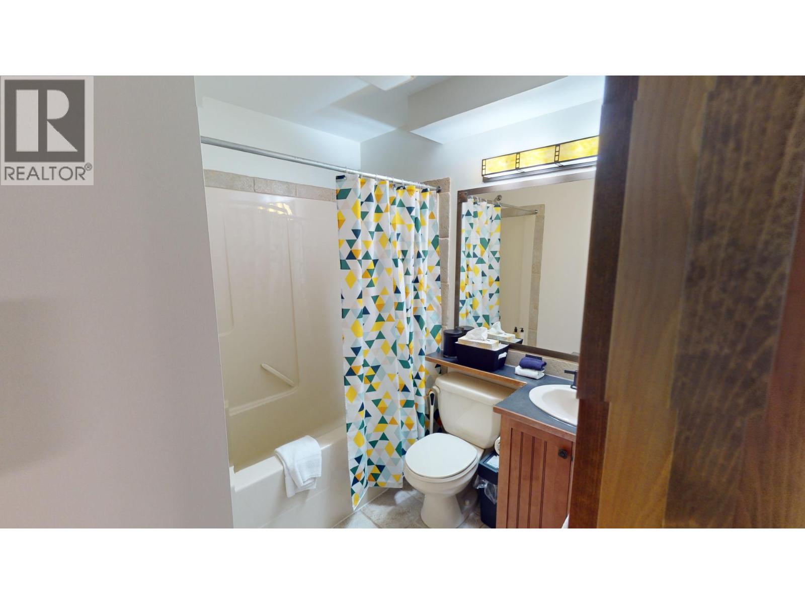 4559 TIMBERLINE Crescent Unit# 442, Fernie