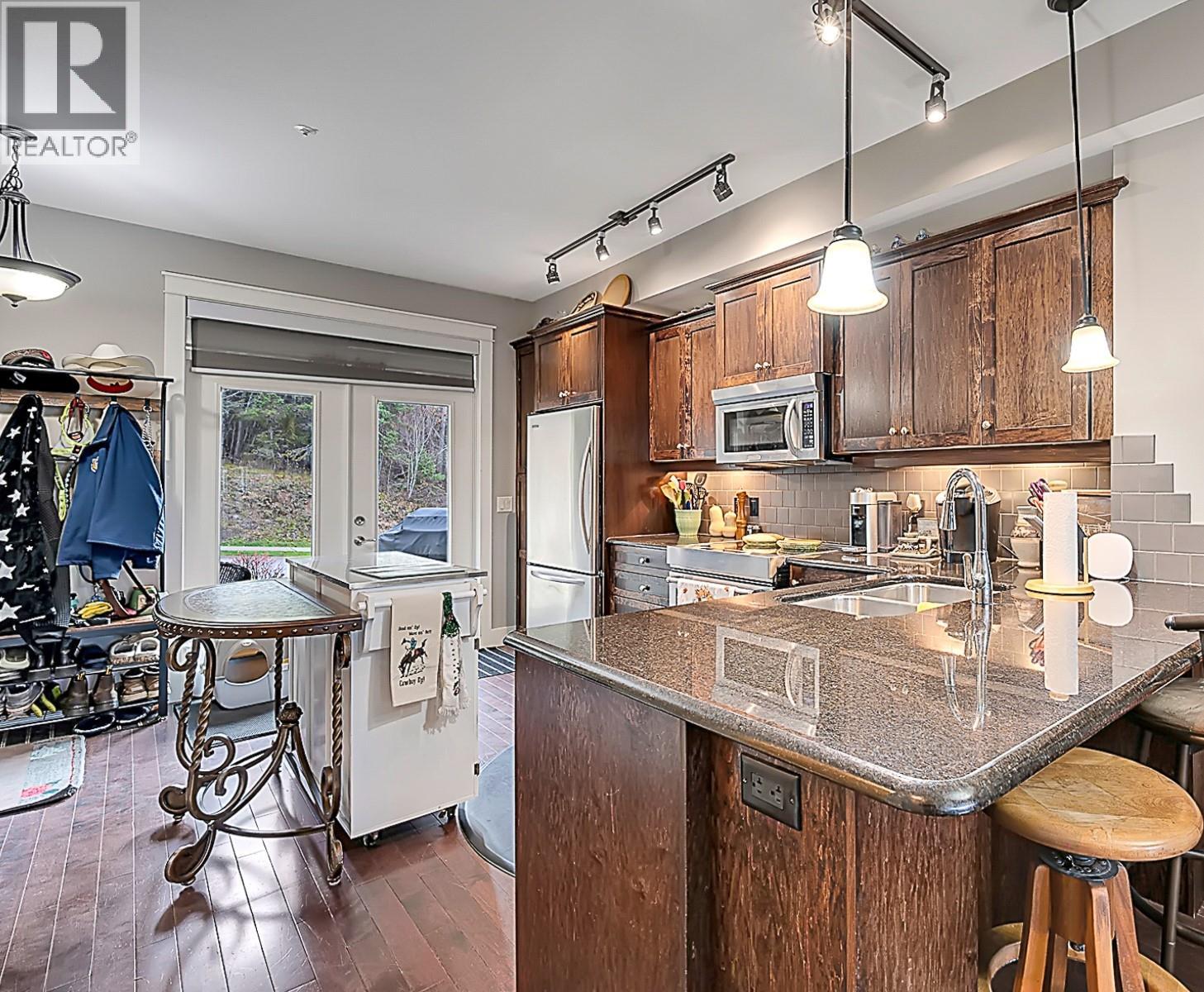 333 Longspoon Drive Unit# 33, Vernon