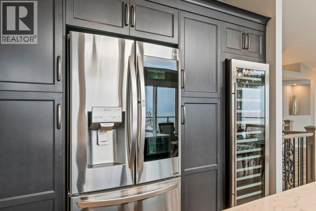 3949 Desert Pines Avenue, Peachland