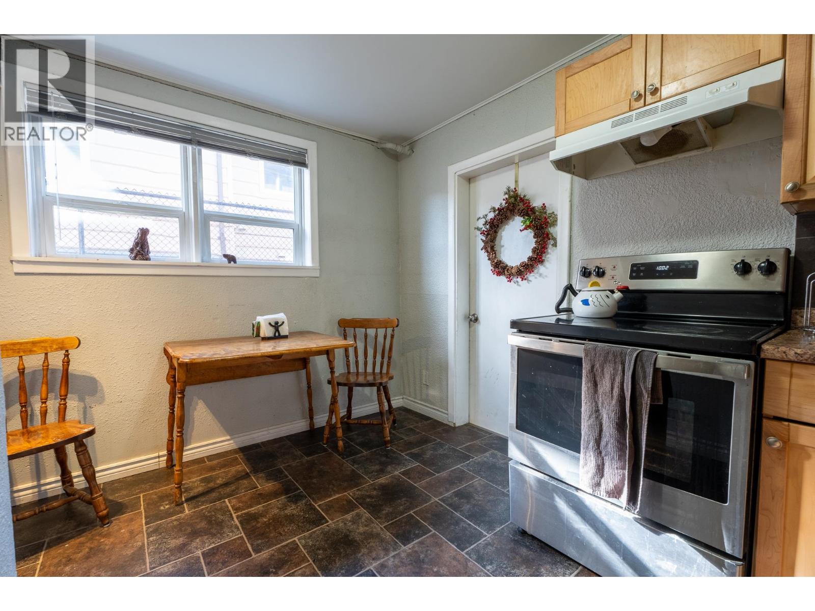 1921 GORSE STREET - 22