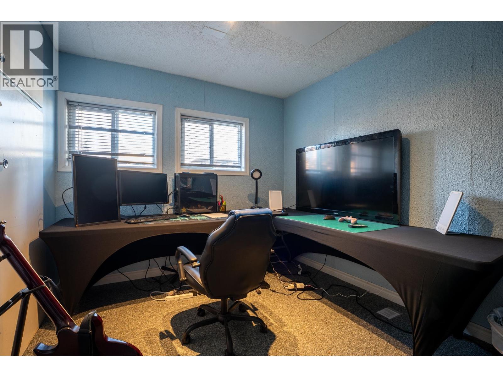 1921 GORSE STREET - 24