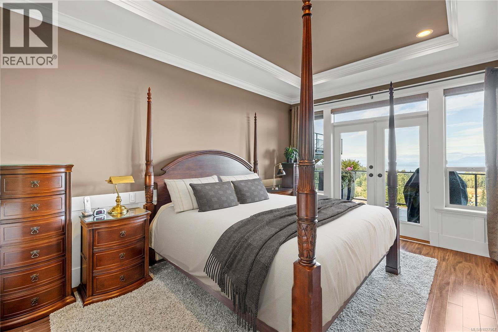 4546 LAGUNA WAY - 25