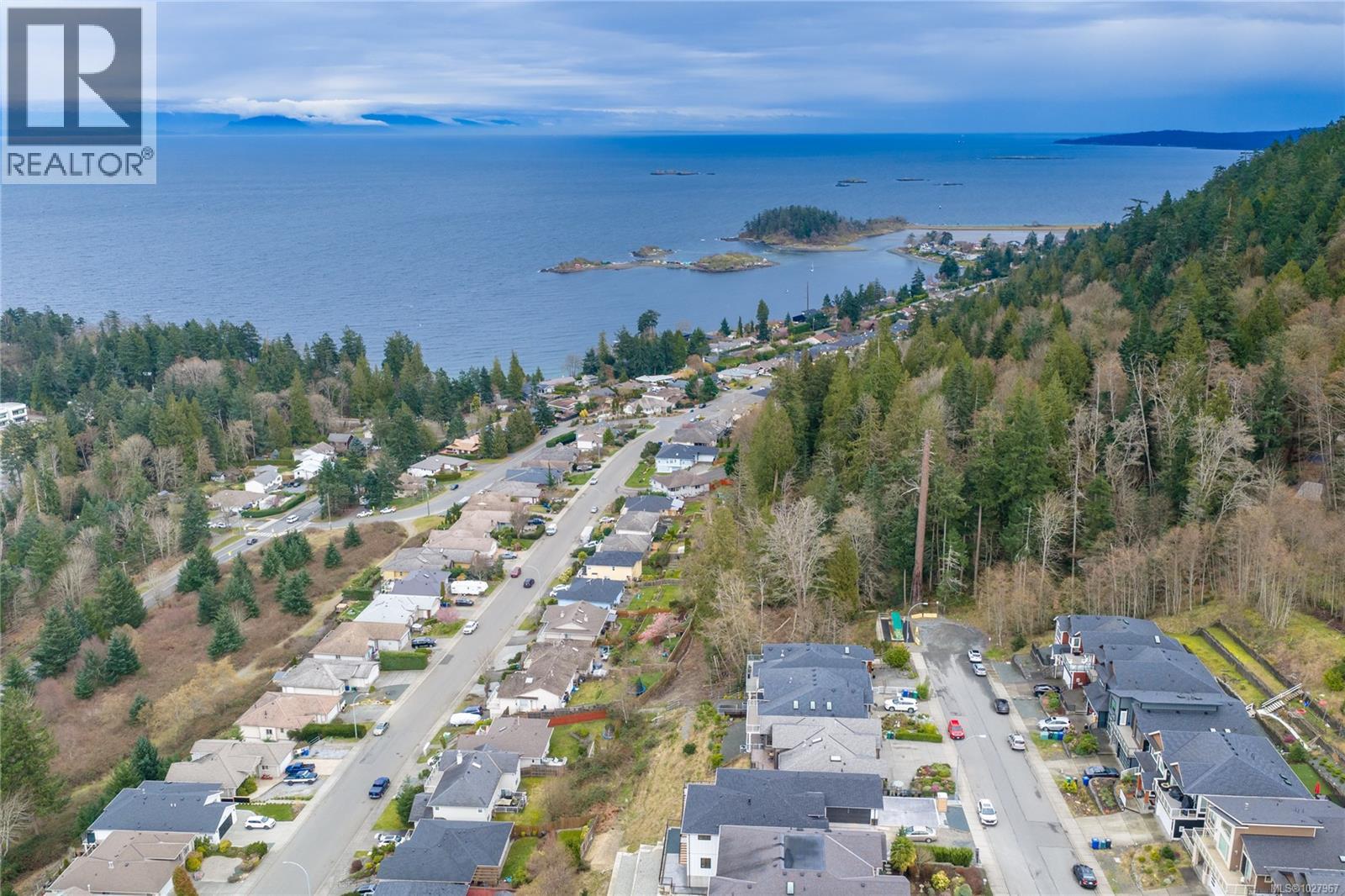 4546 LAGUNA WAY - 85