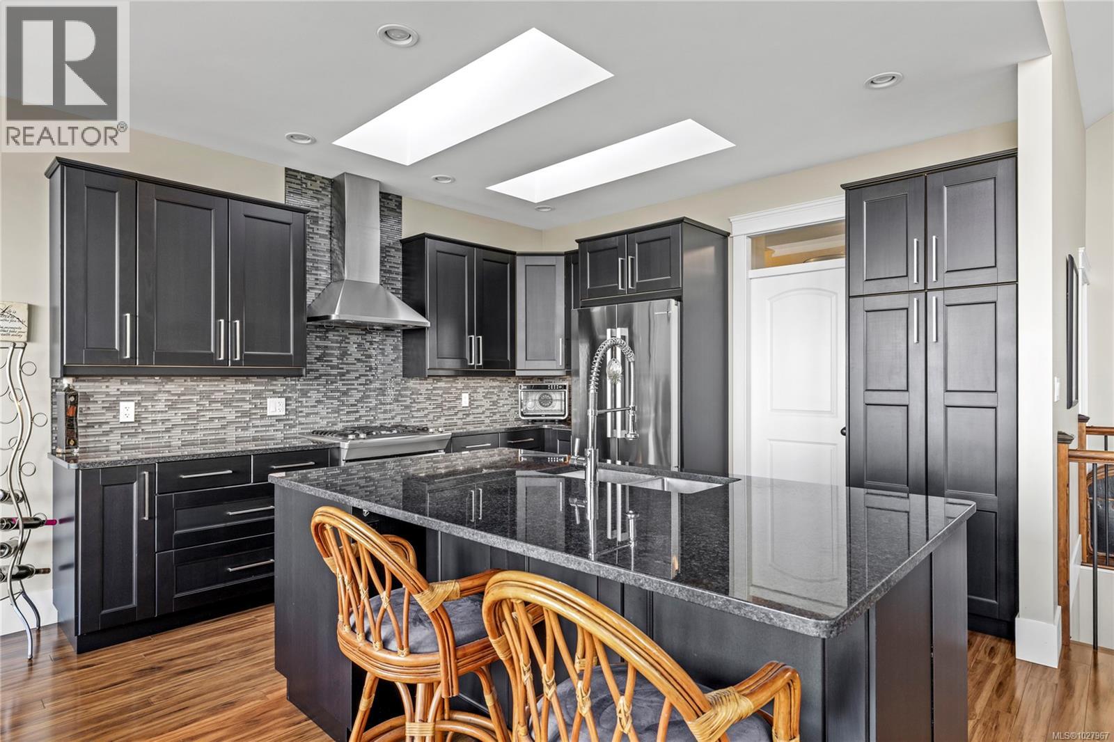 4546 LAGUNA WAY - 22