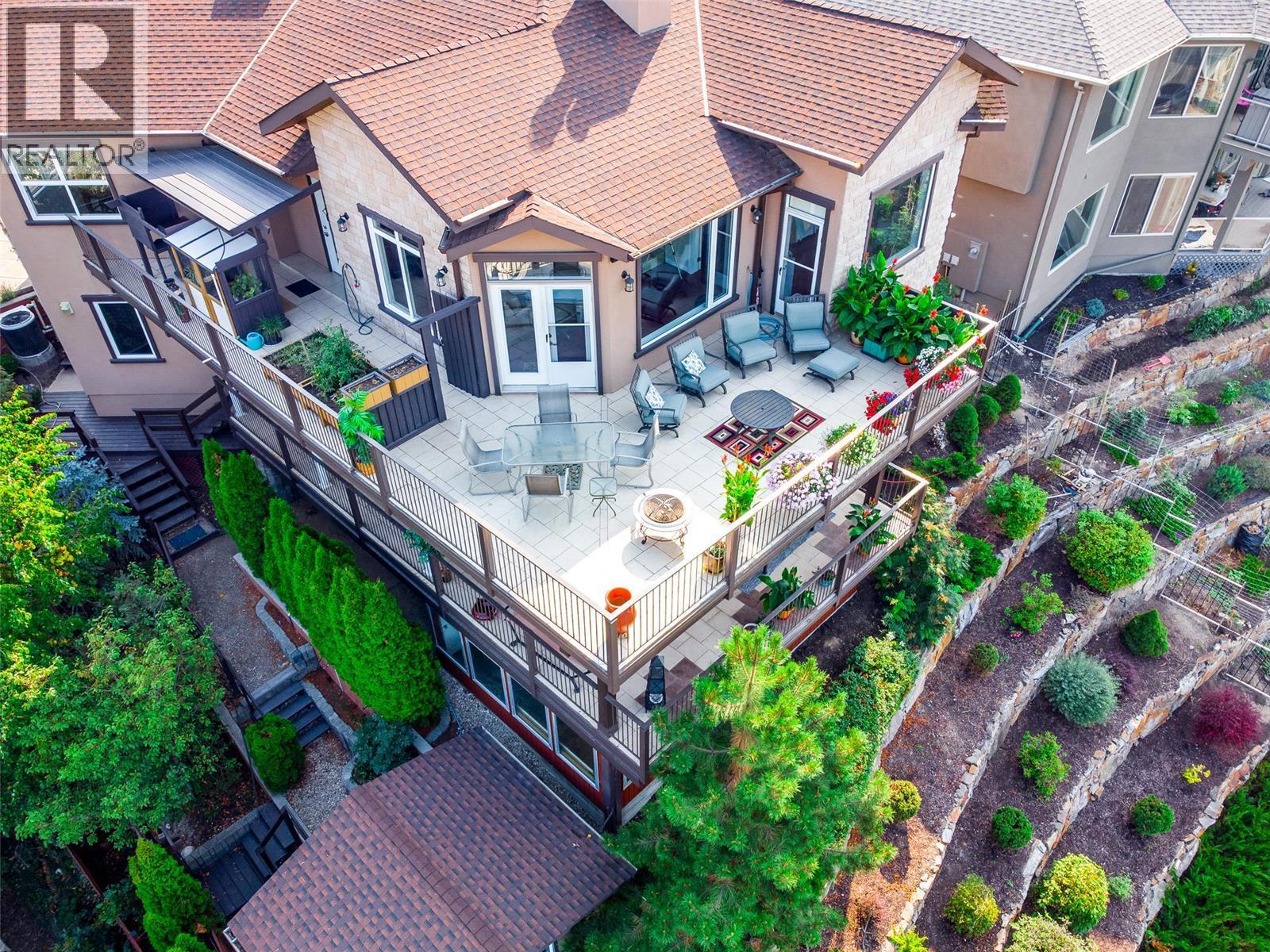 375 Trumpeter Court, Kelowna