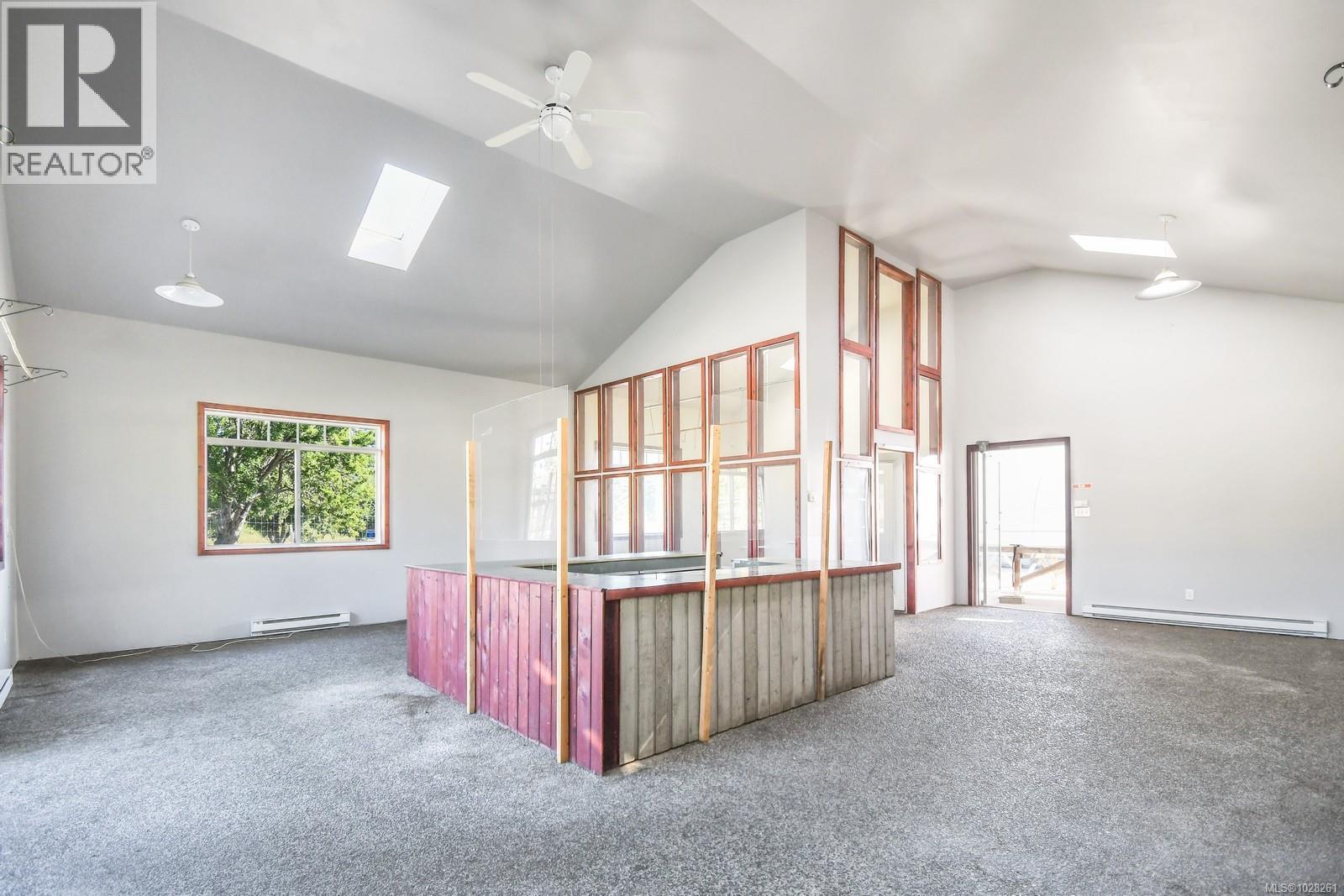 1754 Alberni Highway - photo 2