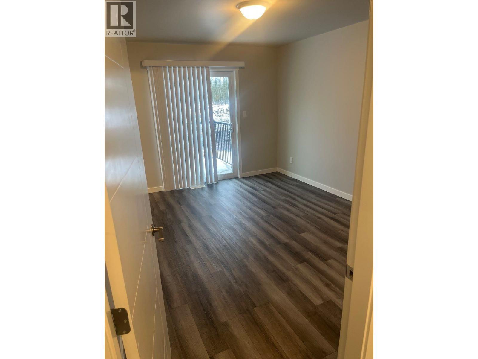 1221-1223 N BLACKBURN ROAD - 15