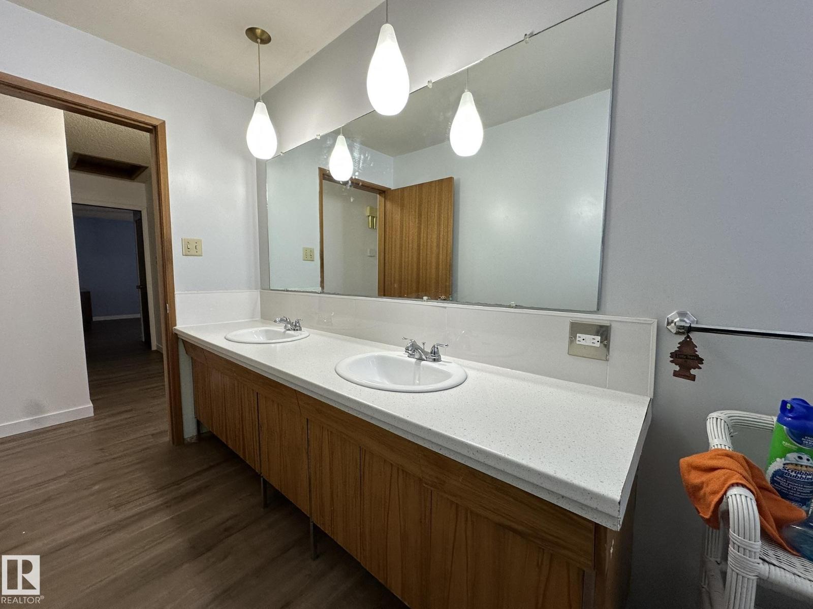 
          59528 152 Range Rd
            <br/>
            <span>Rural Smoky Lake County</span>
            , 
            <span>AB</span>
             <span>T0A0J0</span>
         - Photo 16