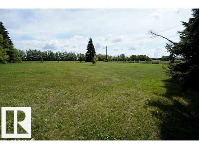 24750 18 ST NW, Edmonton