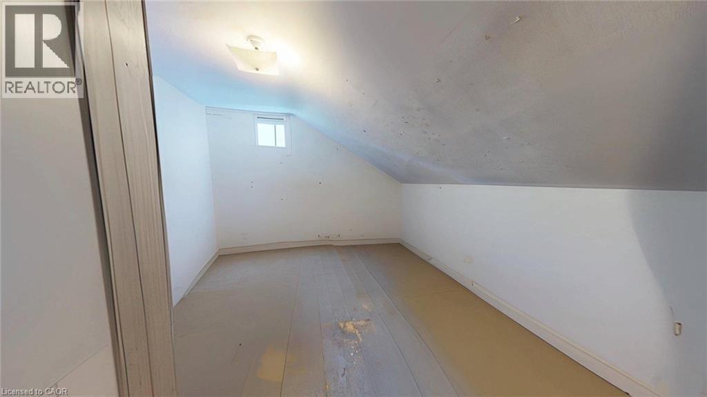 284 GARAFRAXA Street - 14