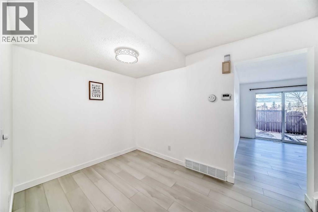 Single Family House for Sale in   Rundleson Road NE Rundle Calgary 