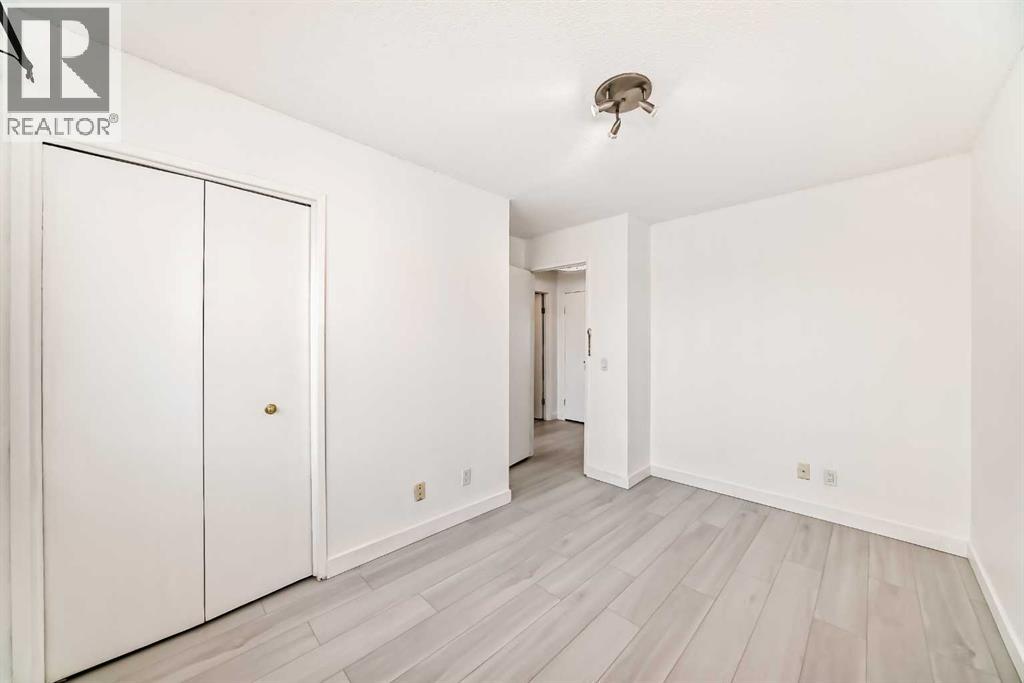 Single Family House for Sale in   Rundleson Road NE Rundle Calgary 