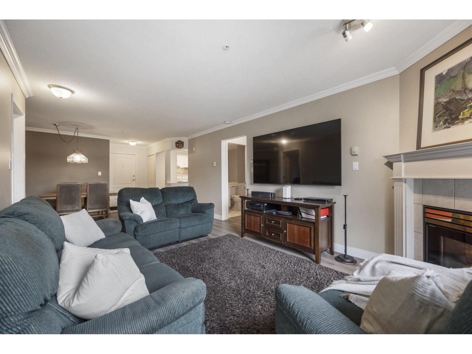 403 20200 54A AVENUE, Langley