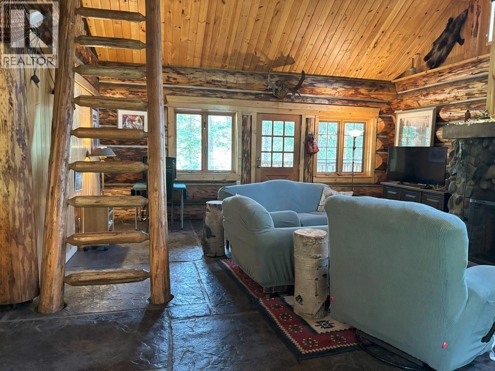 1500 HUTCHISON ROAD - 18