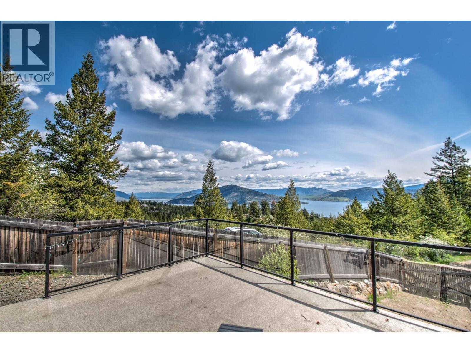 354 Lakewood Road, Vernon