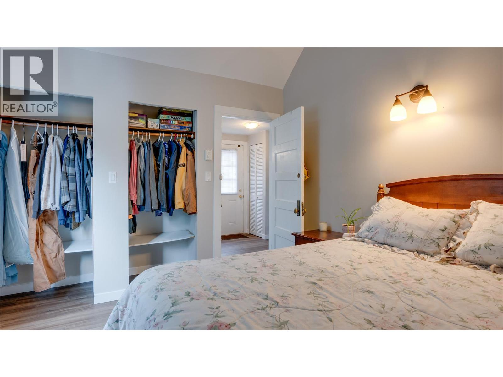 354 Lakewood Road, Vernon