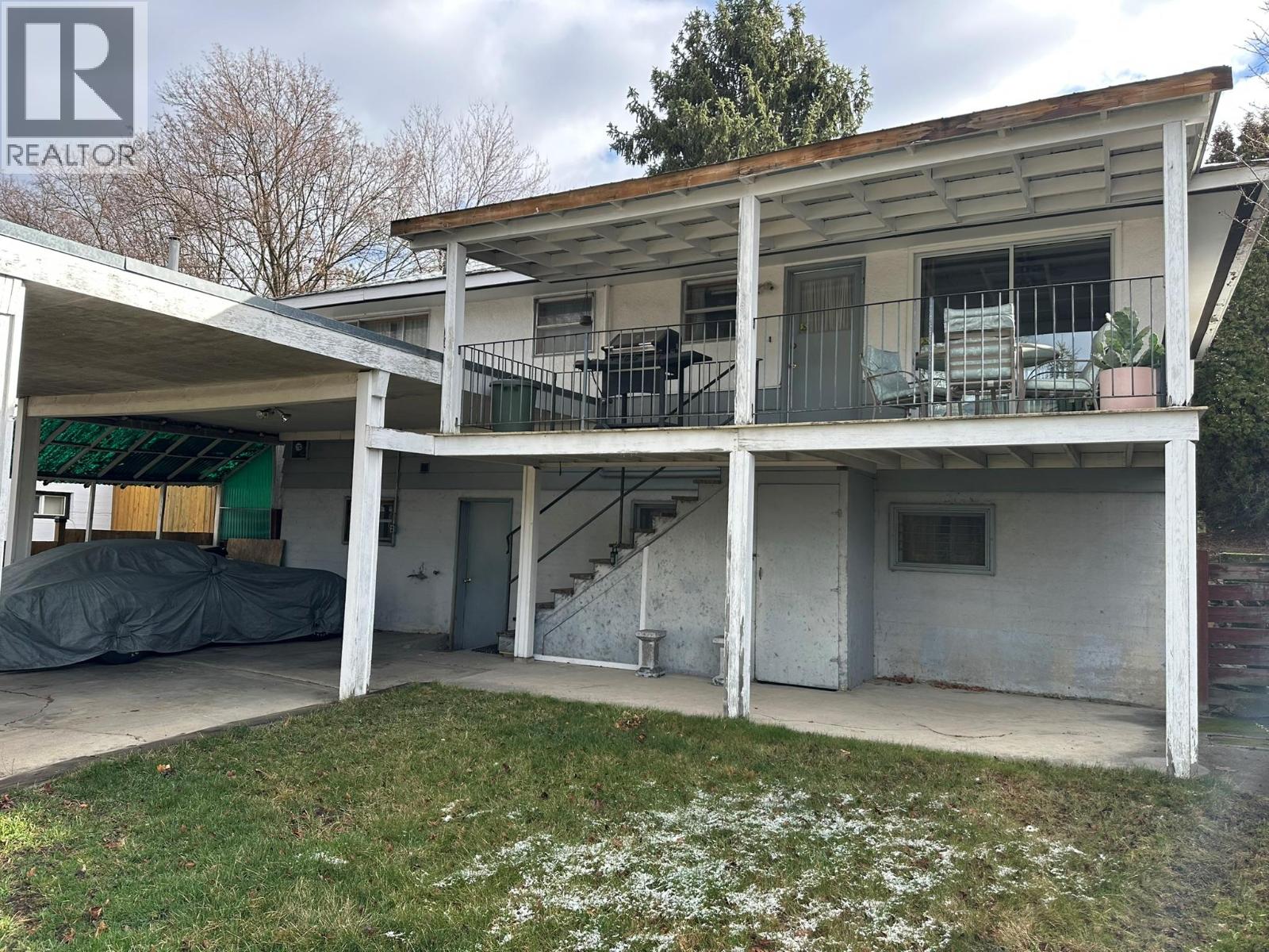 3306 Pleasant Valley Road, Vernon