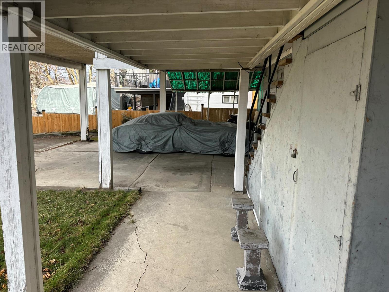 3306 Pleasant Valley Road, Vernon