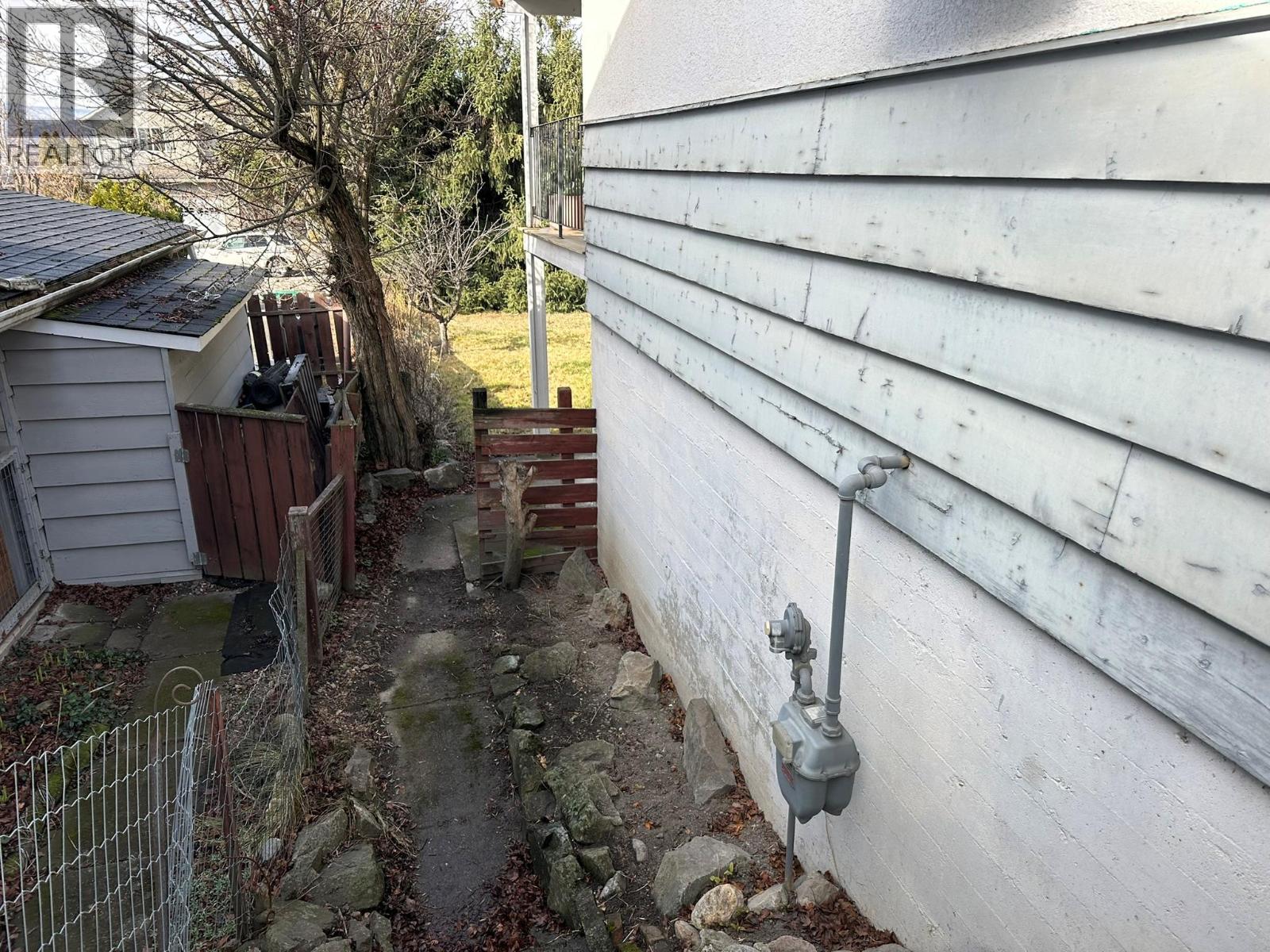 3306 Pleasant Valley Road, Vernon