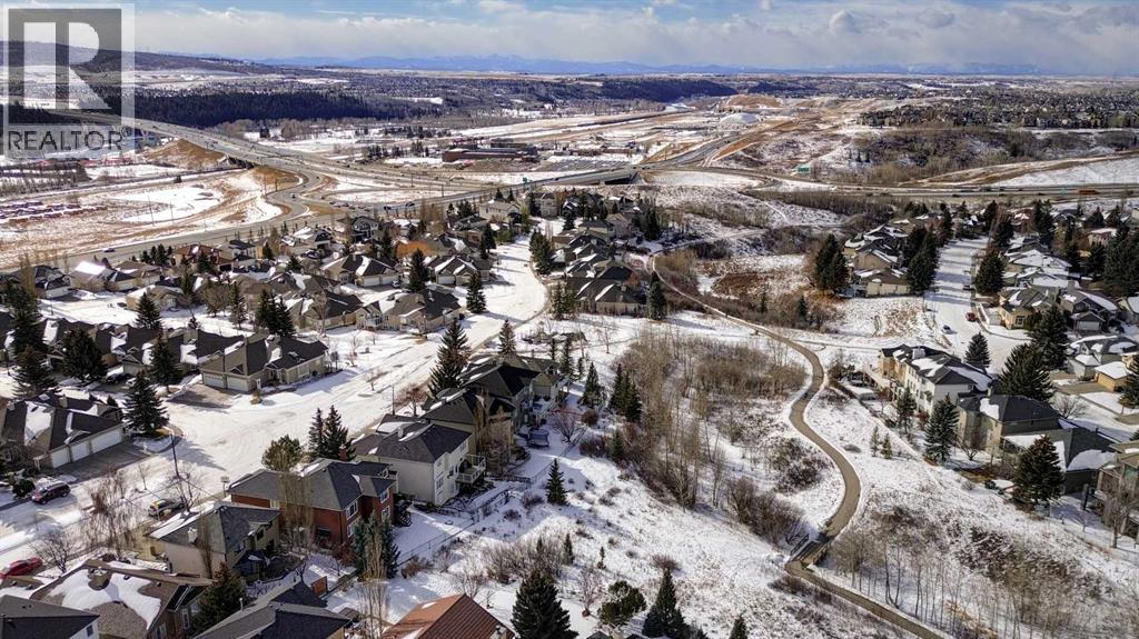 Single Family House for Sale in  Scimitar Point NW Scenic Acres Calgary 