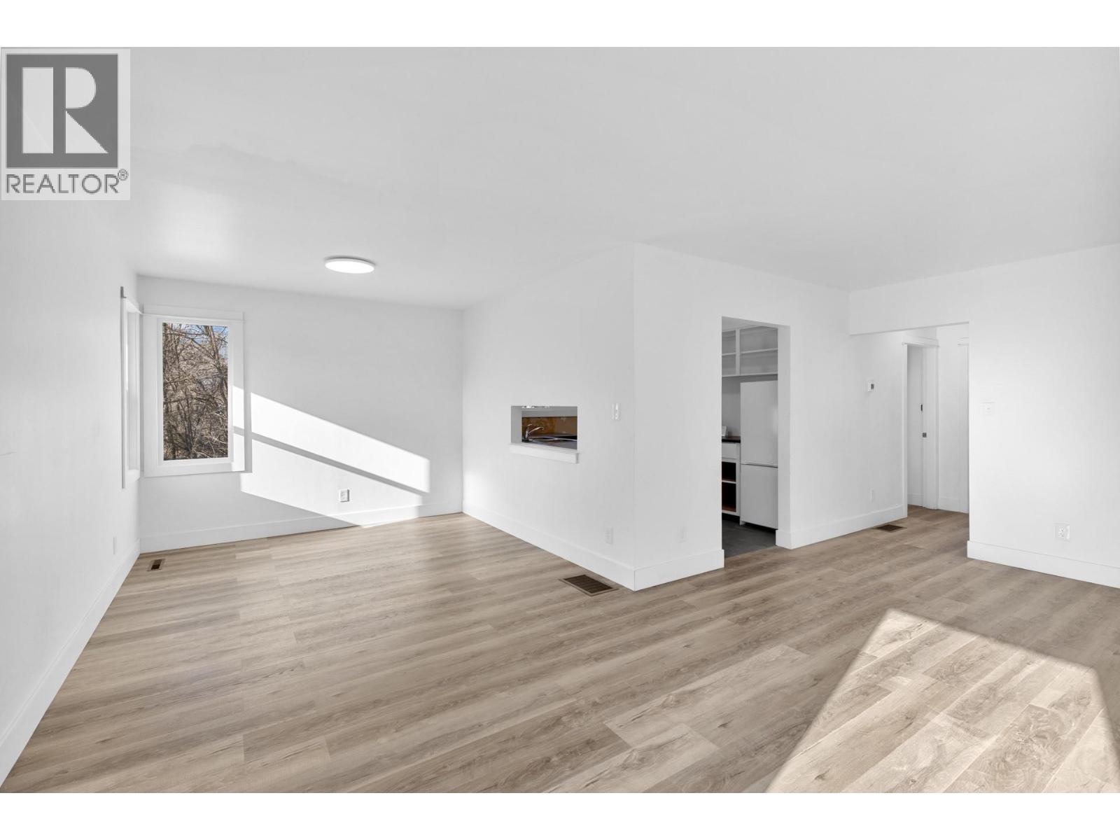  608 Browne Road, Vernon