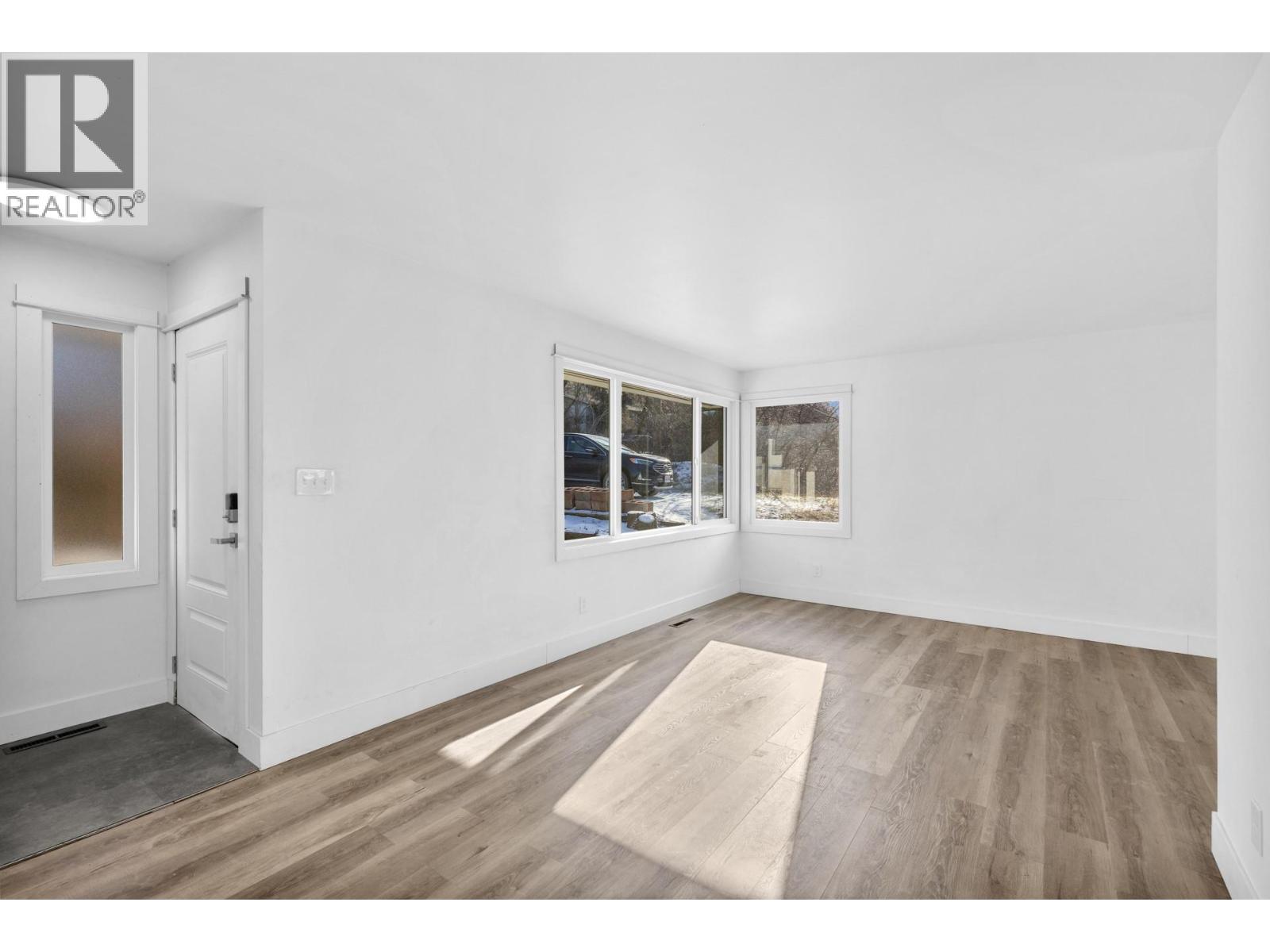  608 Browne Road, Vernon