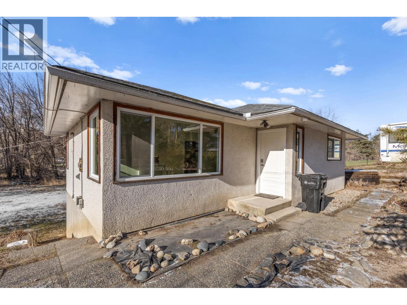  608 Browne Road, Vernon