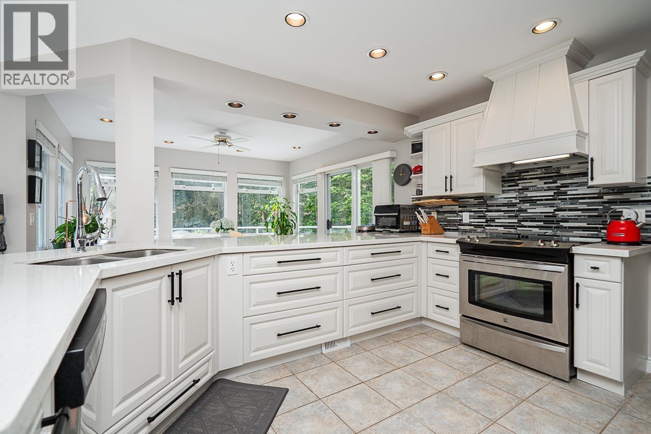 7 ASPEN COURT, Port Moody