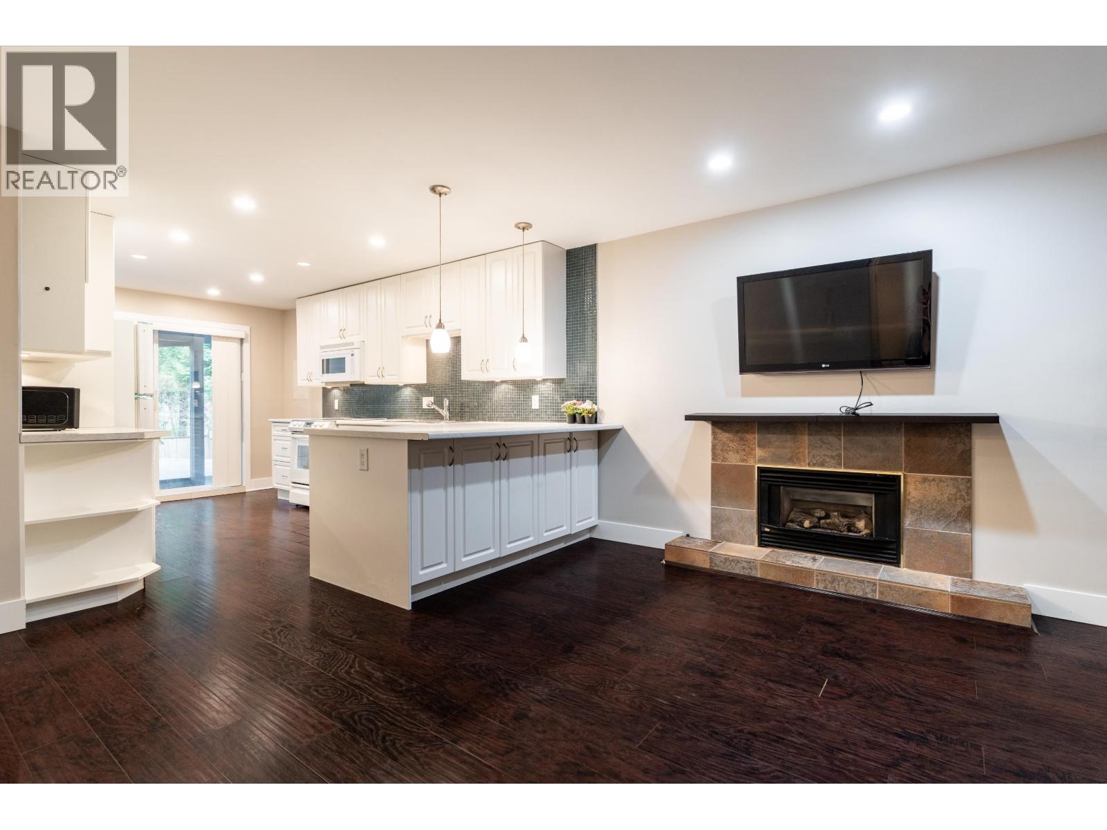 7 ASPEN COURT, Port Moody