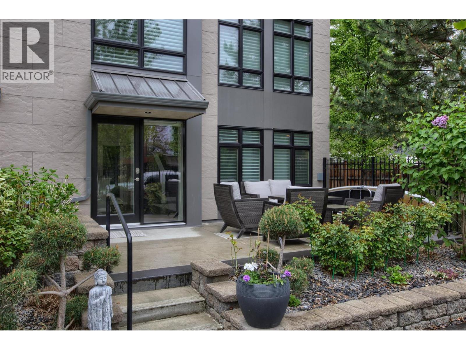 108 457 West Avenue, Kelowna