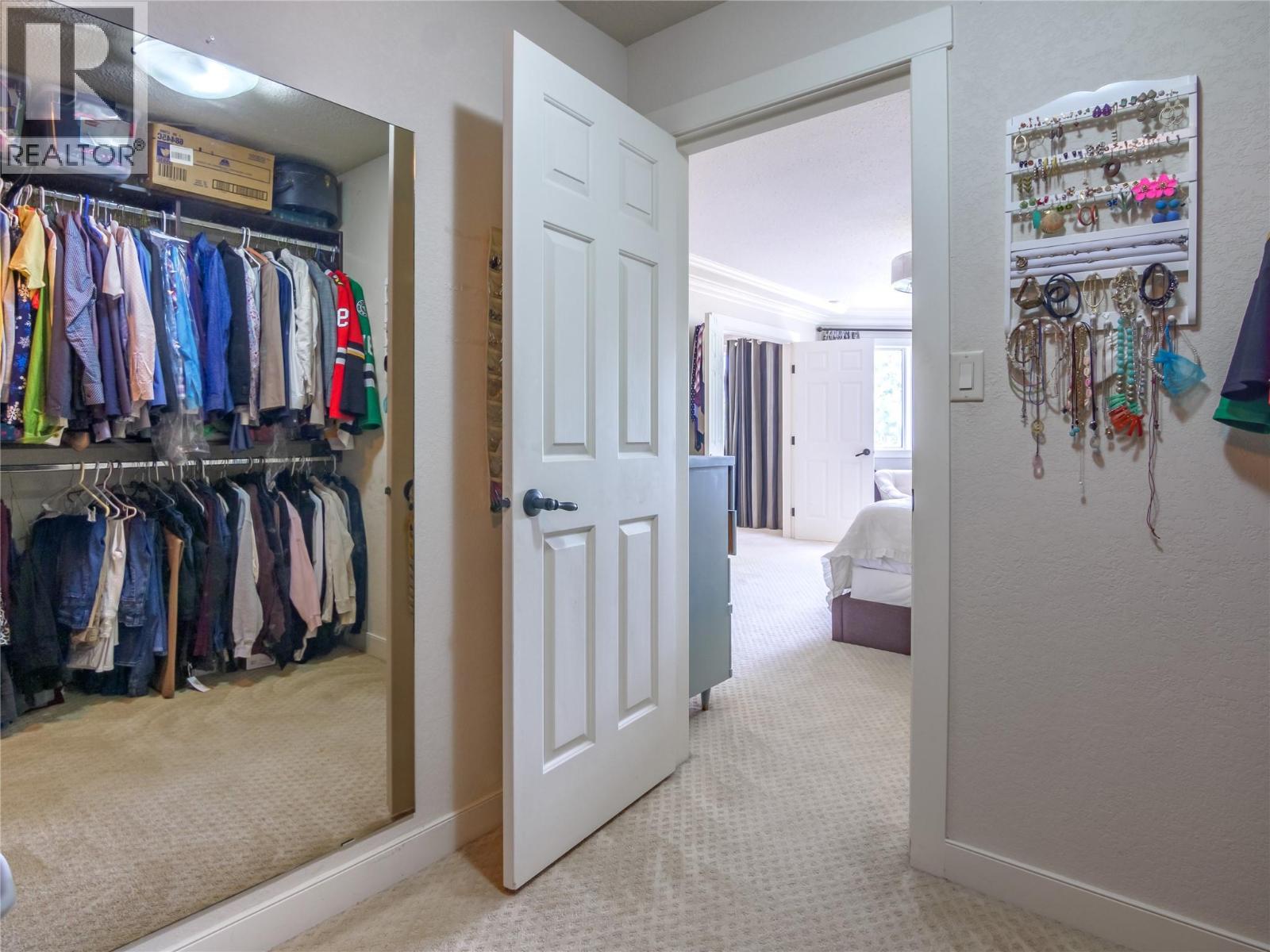 3948 Valleyview Road, Penticton