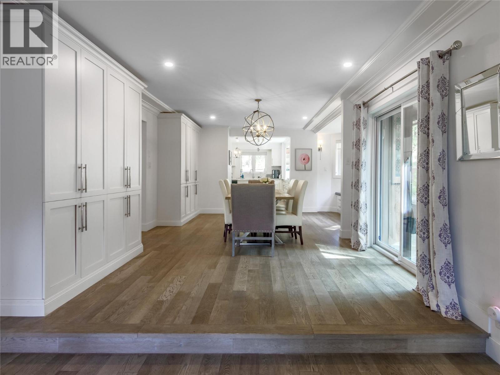 3948 Valleyview Road - 7