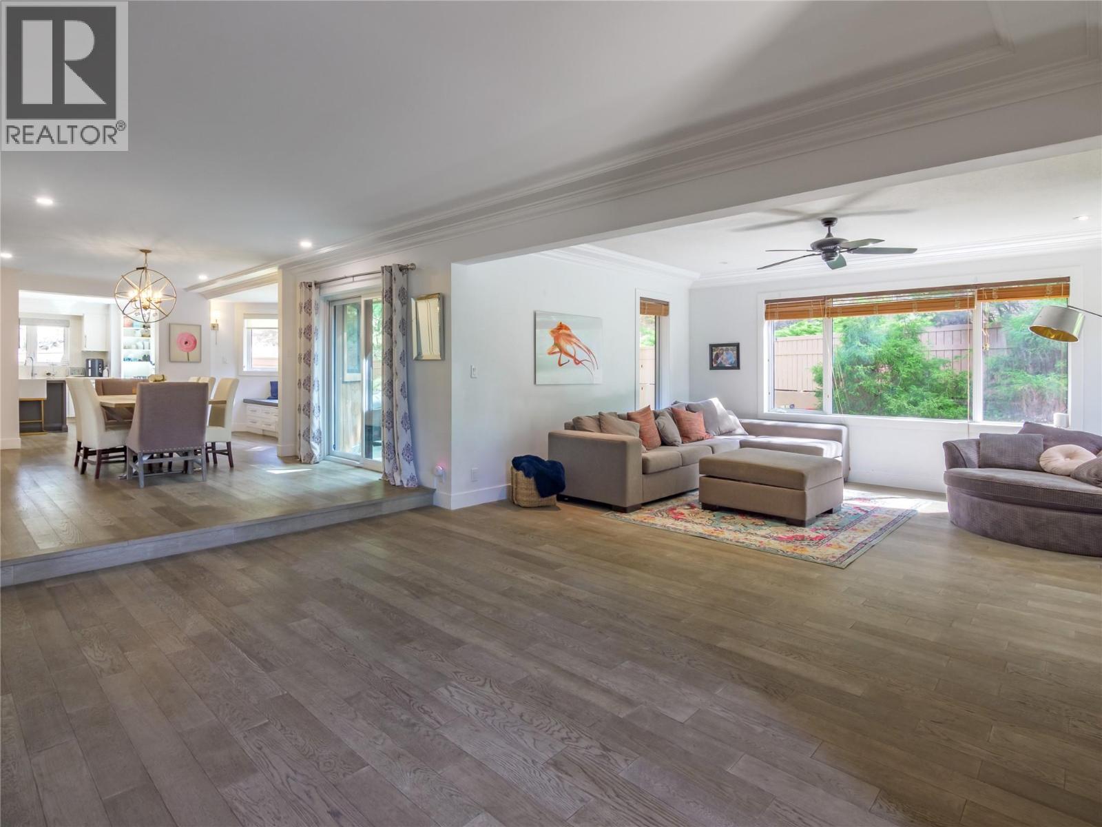 3948 Valleyview Road - 6