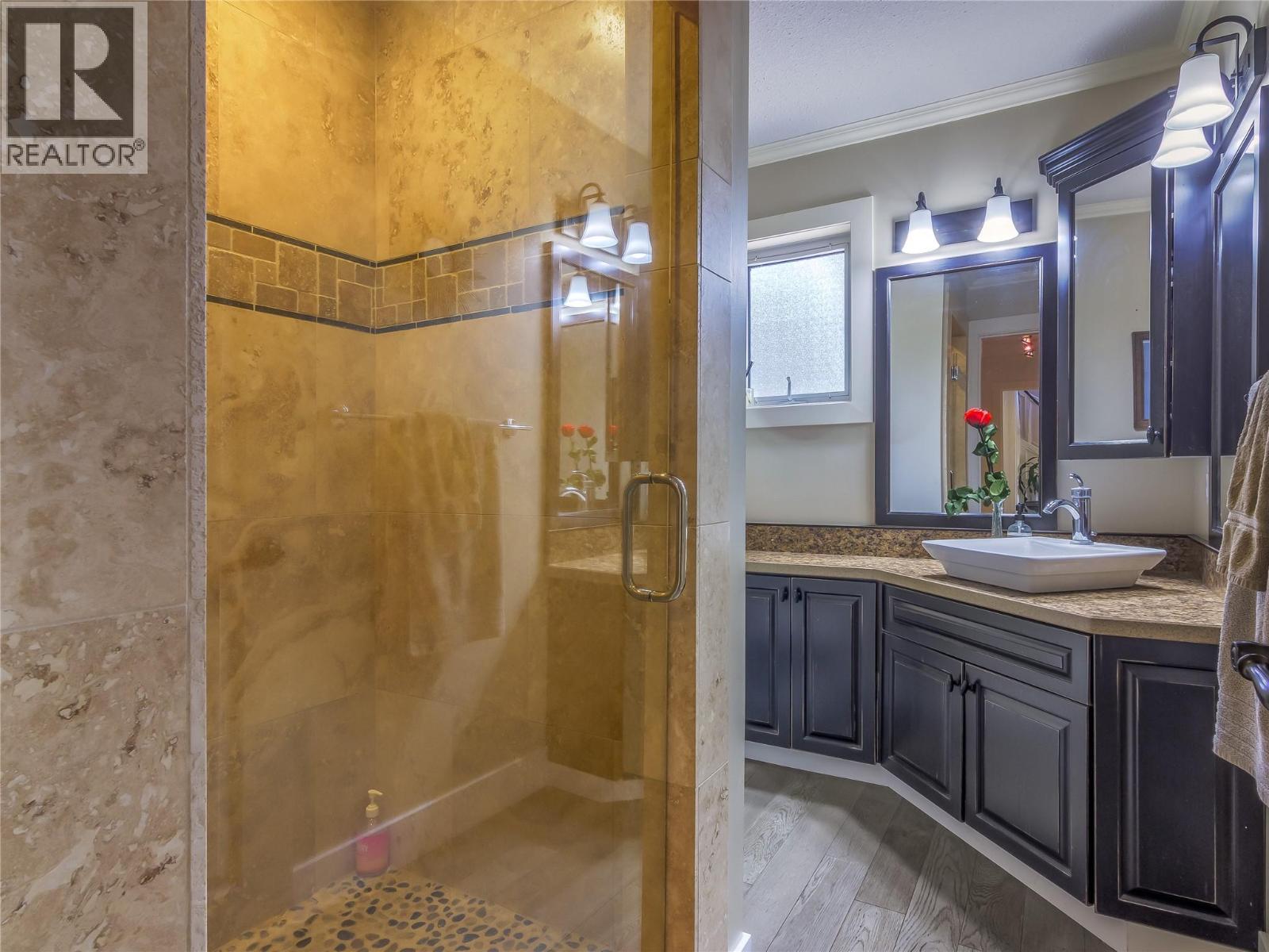 3948 Valleyview Road - 18