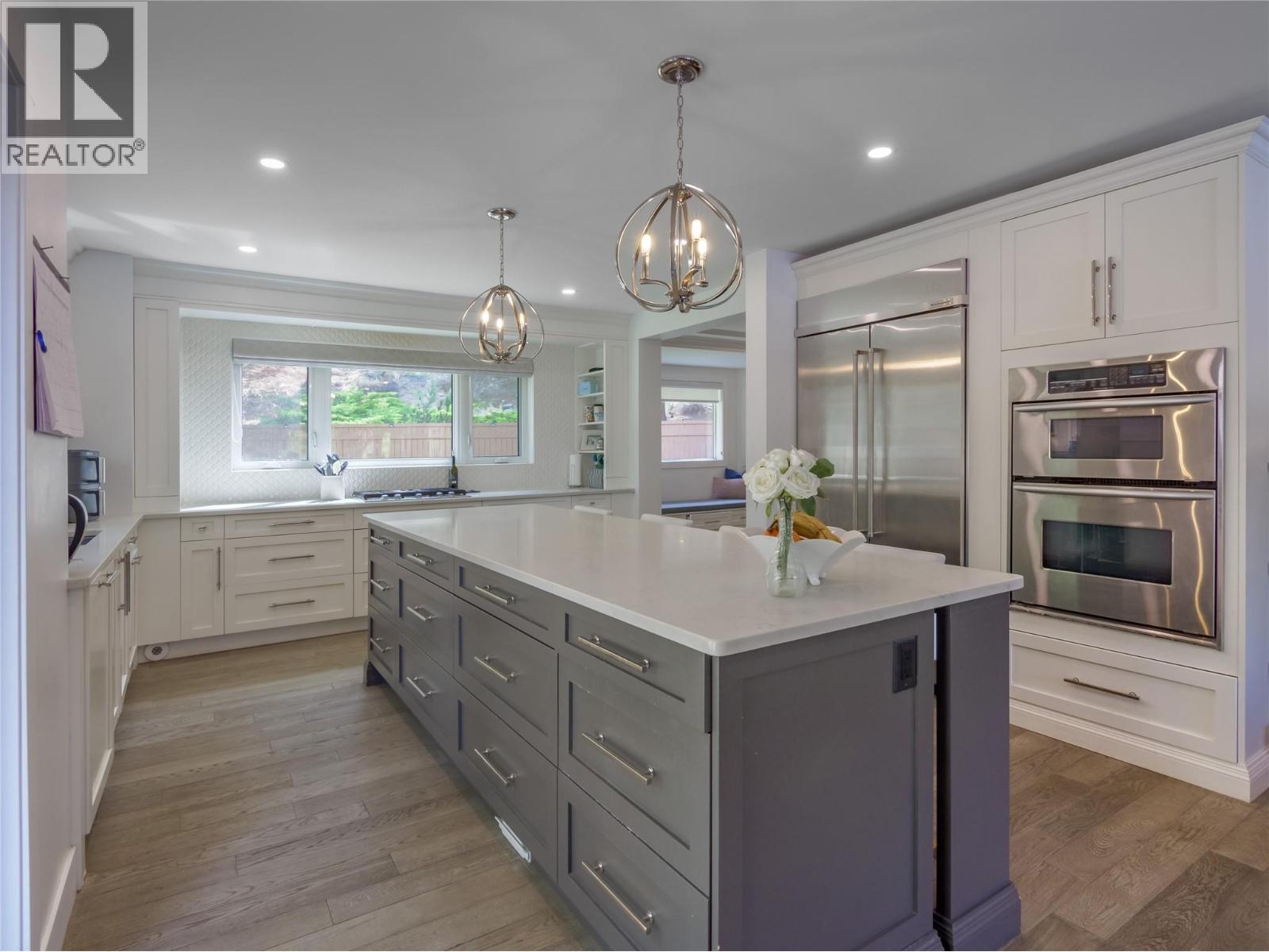 3948 Valleyview Road, Penticton