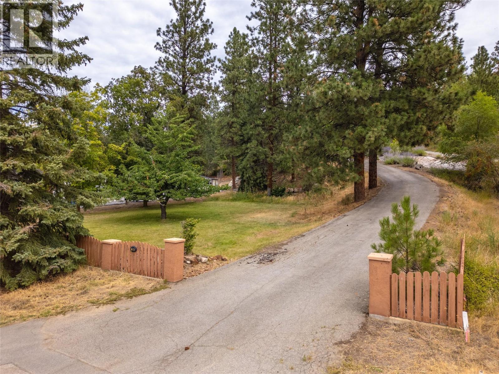 3948 Valleyview Road, Penticton