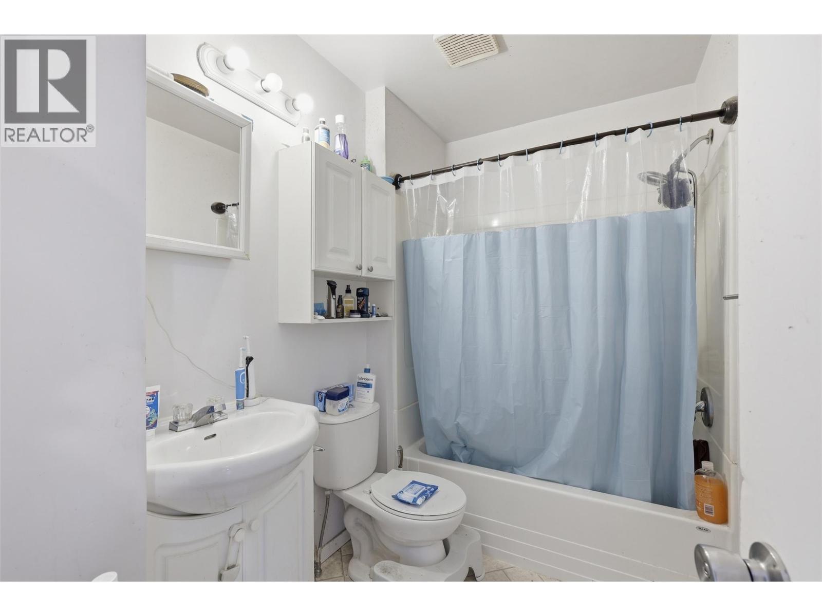 421/423 Alexander Avenue, Kamloops