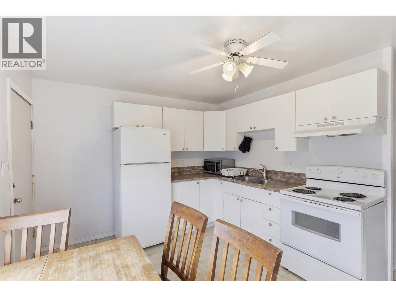 421/423 Alexander Avenue, Kamloops