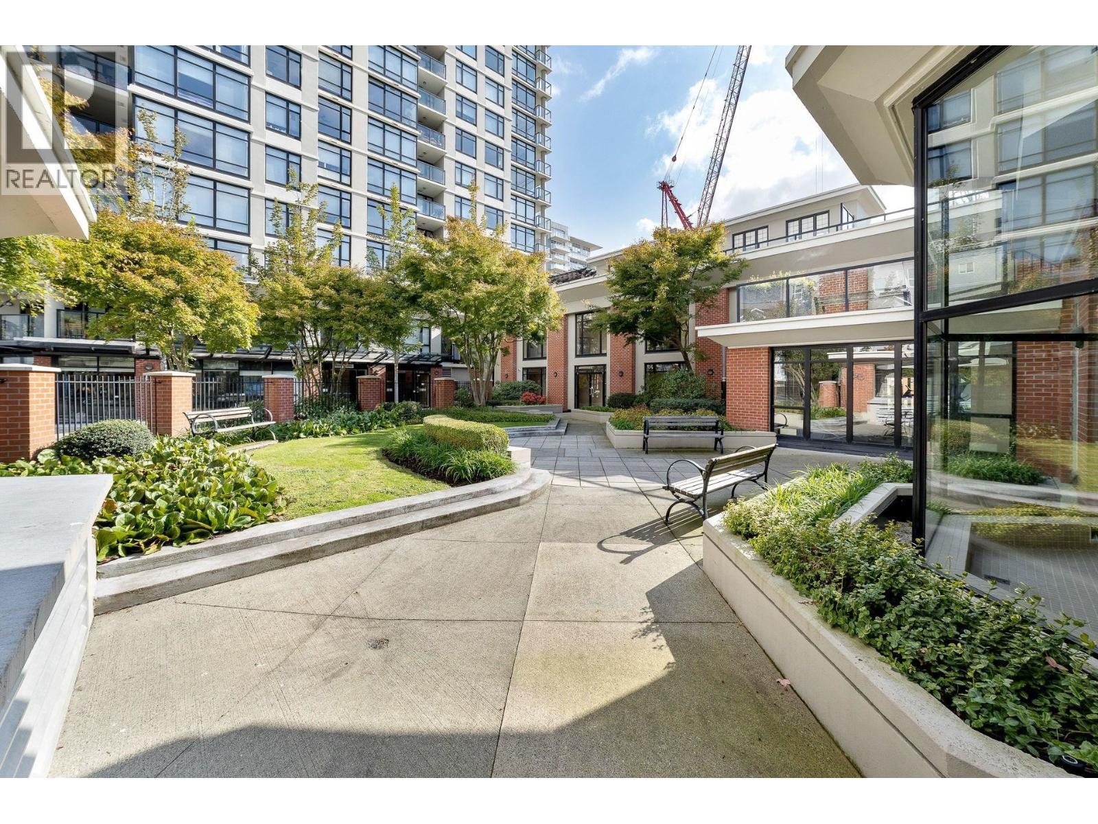 1106 610 VICTORIA STREET, New Westminster