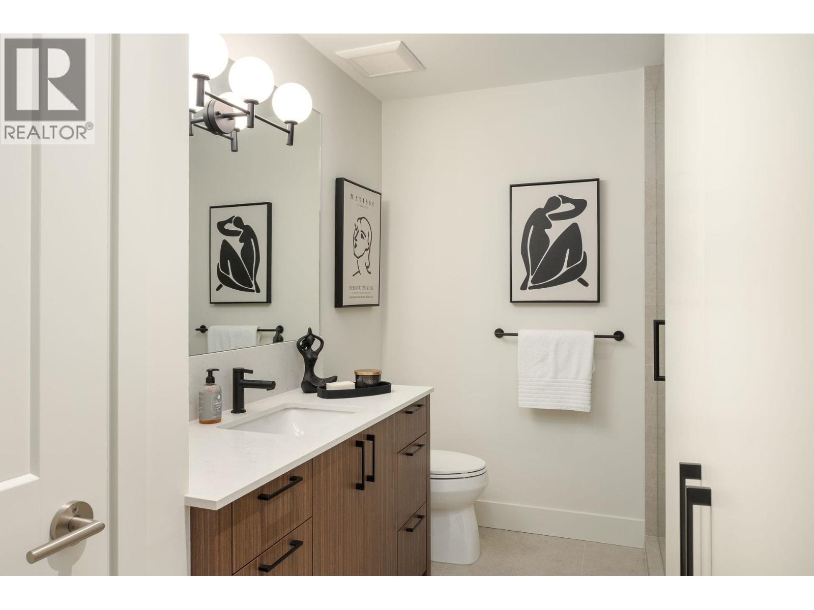 308 2271 BELLEVUE AVENUE, West Vancouver