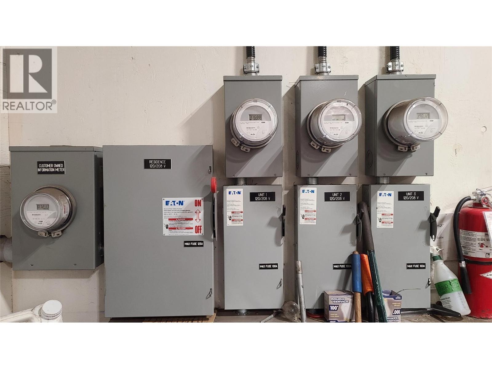 7361 Tucelnuit Drive, Oliver