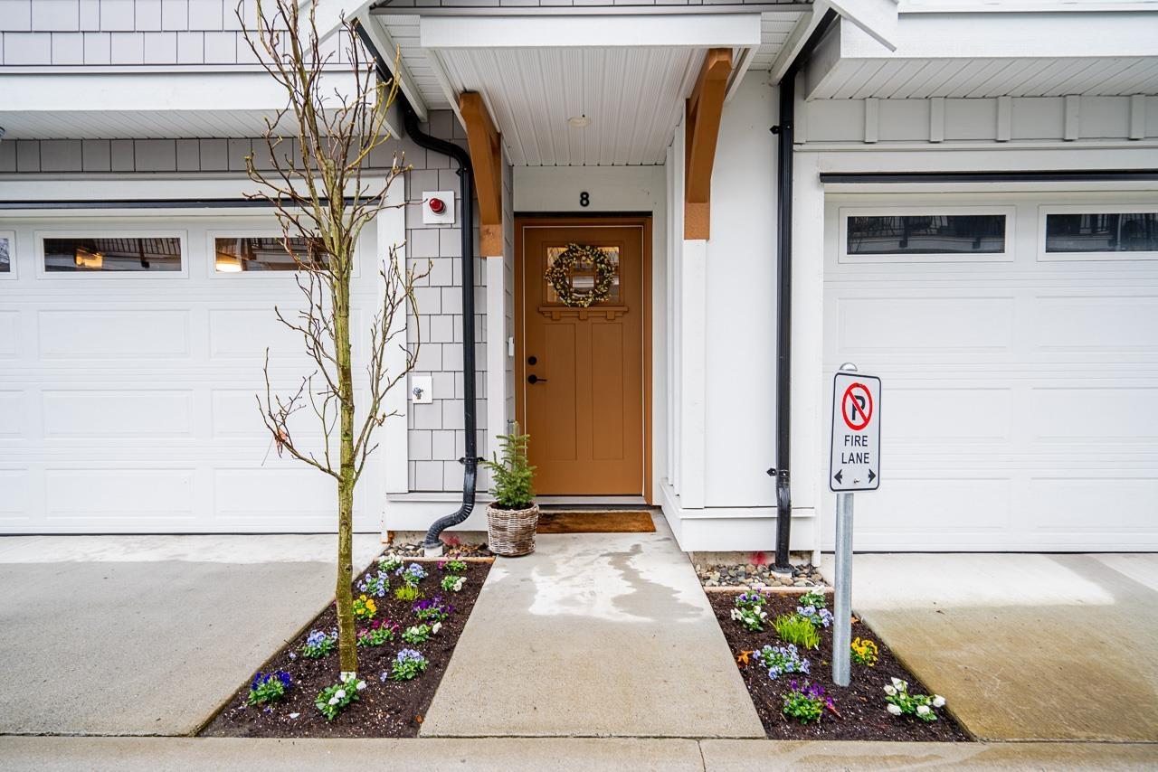 8 7937 206 Street - photo 2