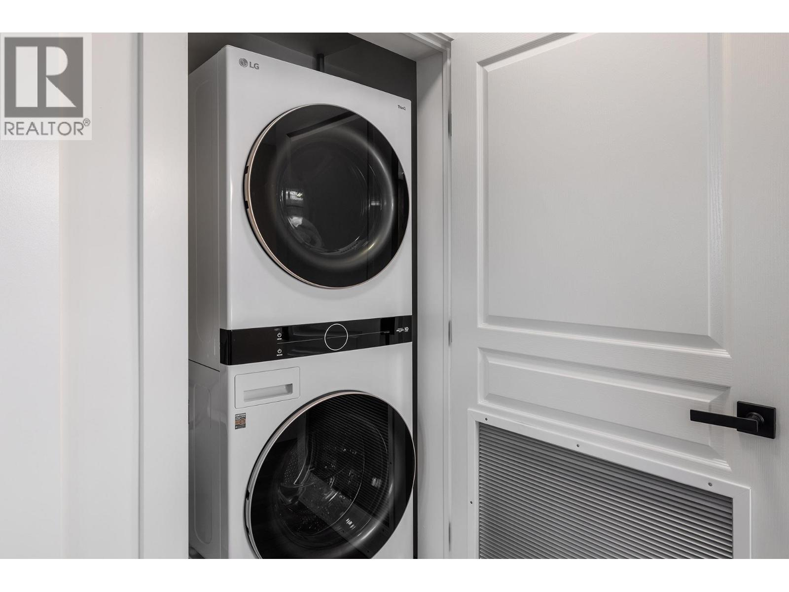 343 654 Cook Road, Kelowna