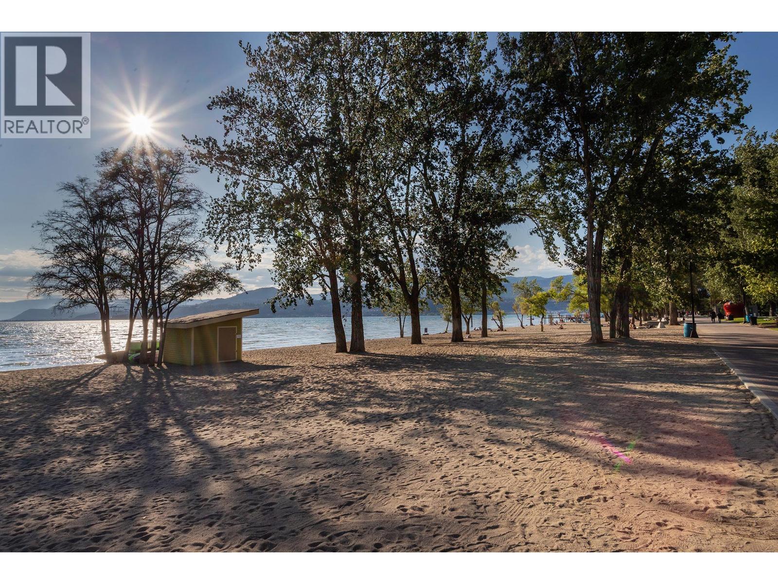 343 654 Cook Road, Kelowna