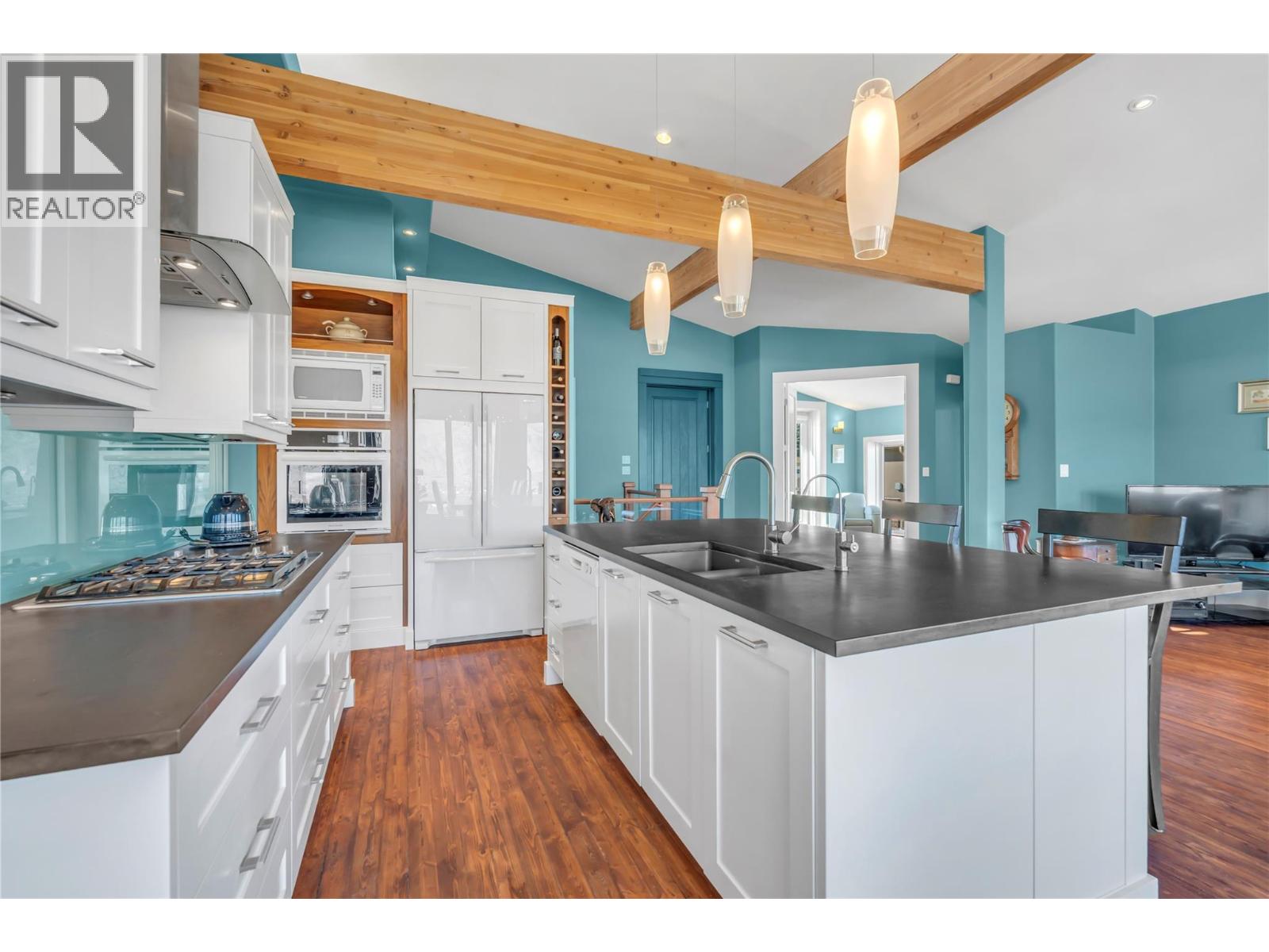 11713 Olympic View Drive, Osoyoos