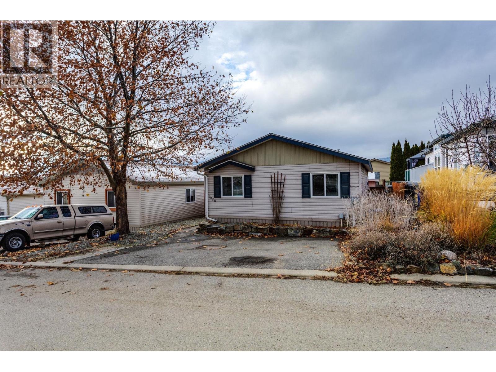 1026 2440 Old Okanagan Highway, West Kelowna