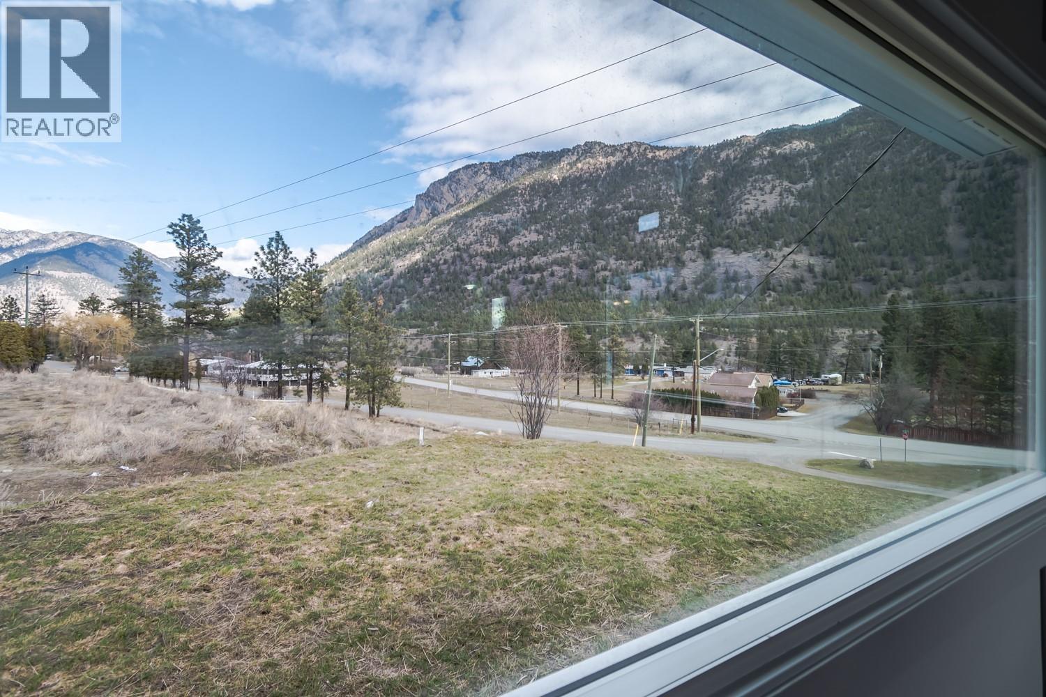 2605 Moha Road, Lillooet