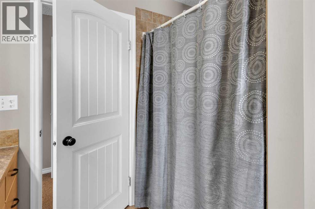 
          924 Heritage Estates Drive
            <br/>
            <span>Acme</span>
            , 
            <span>AB</span>
             <span>T0M0A0</span>
         - Photo 17