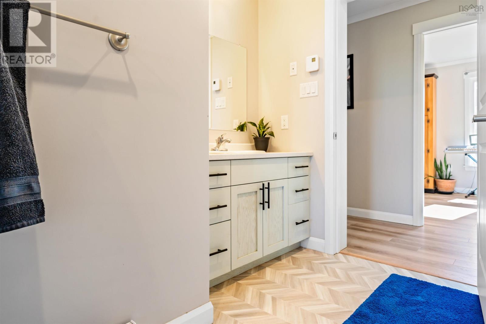 Property 21 of 32 of 39 Brandon Court