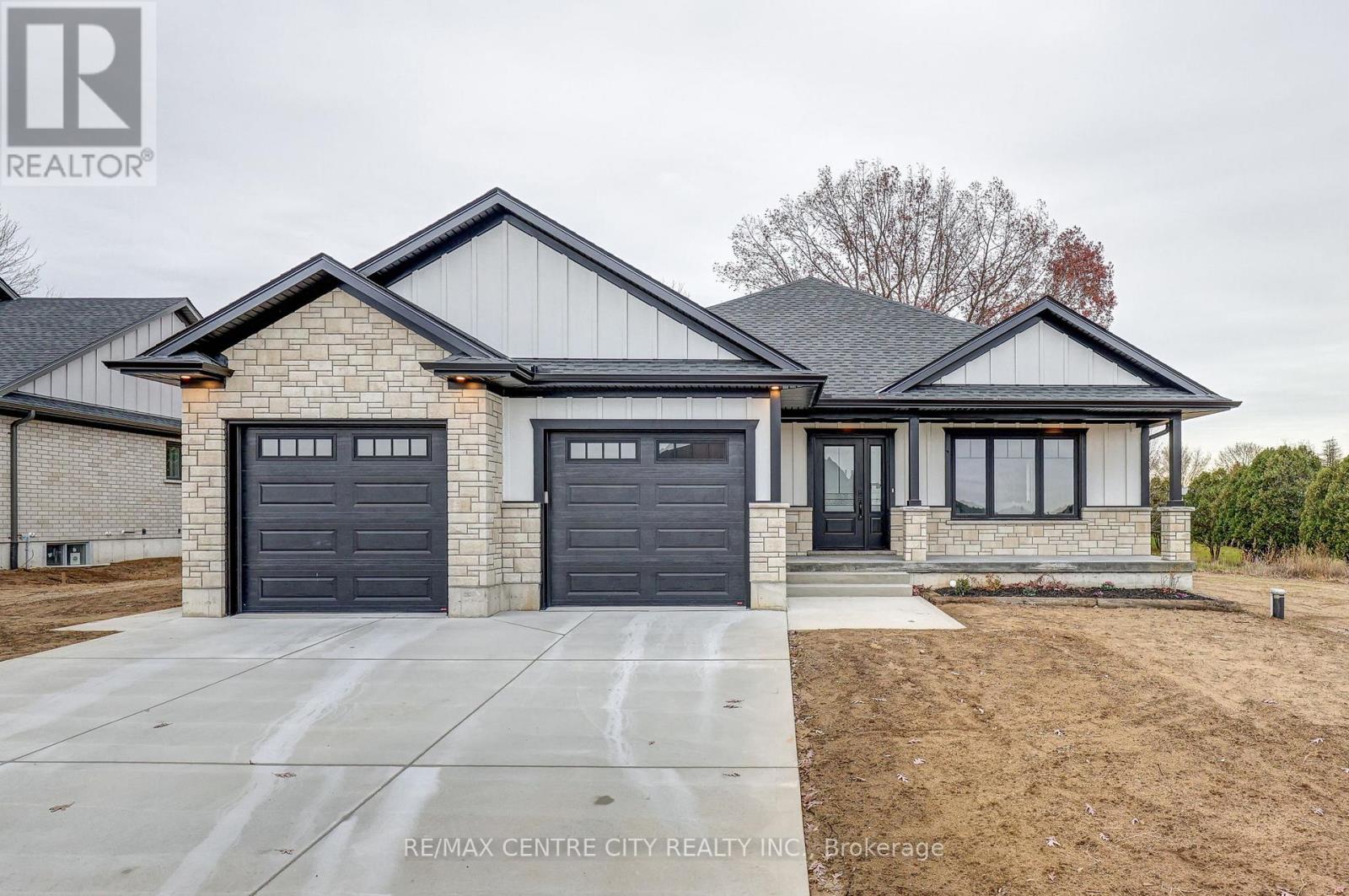 56081 MAVERICK COURT, Bayham, Ontario